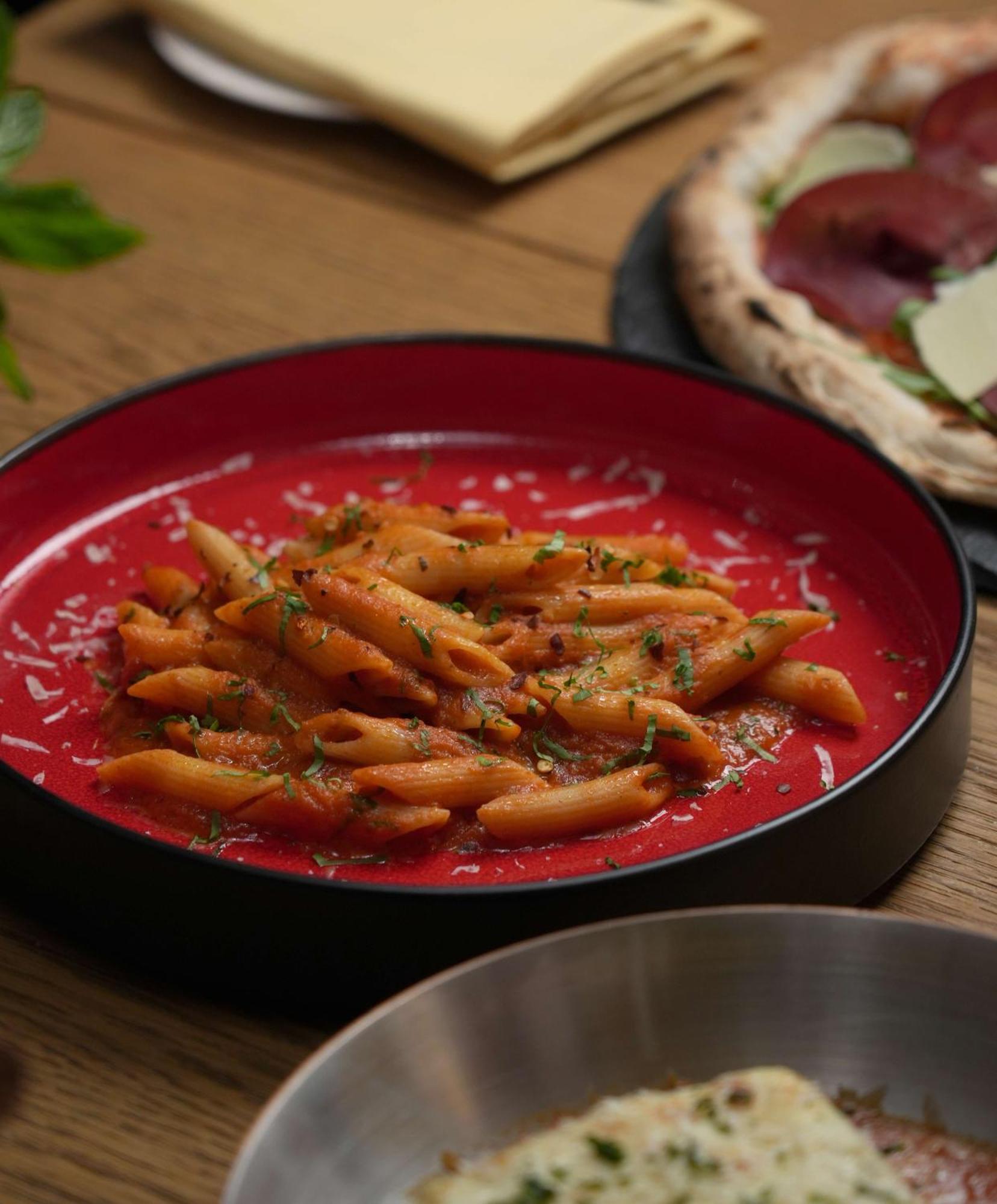 Fairmont Riad Exterior foto Pasta with tomato sauce