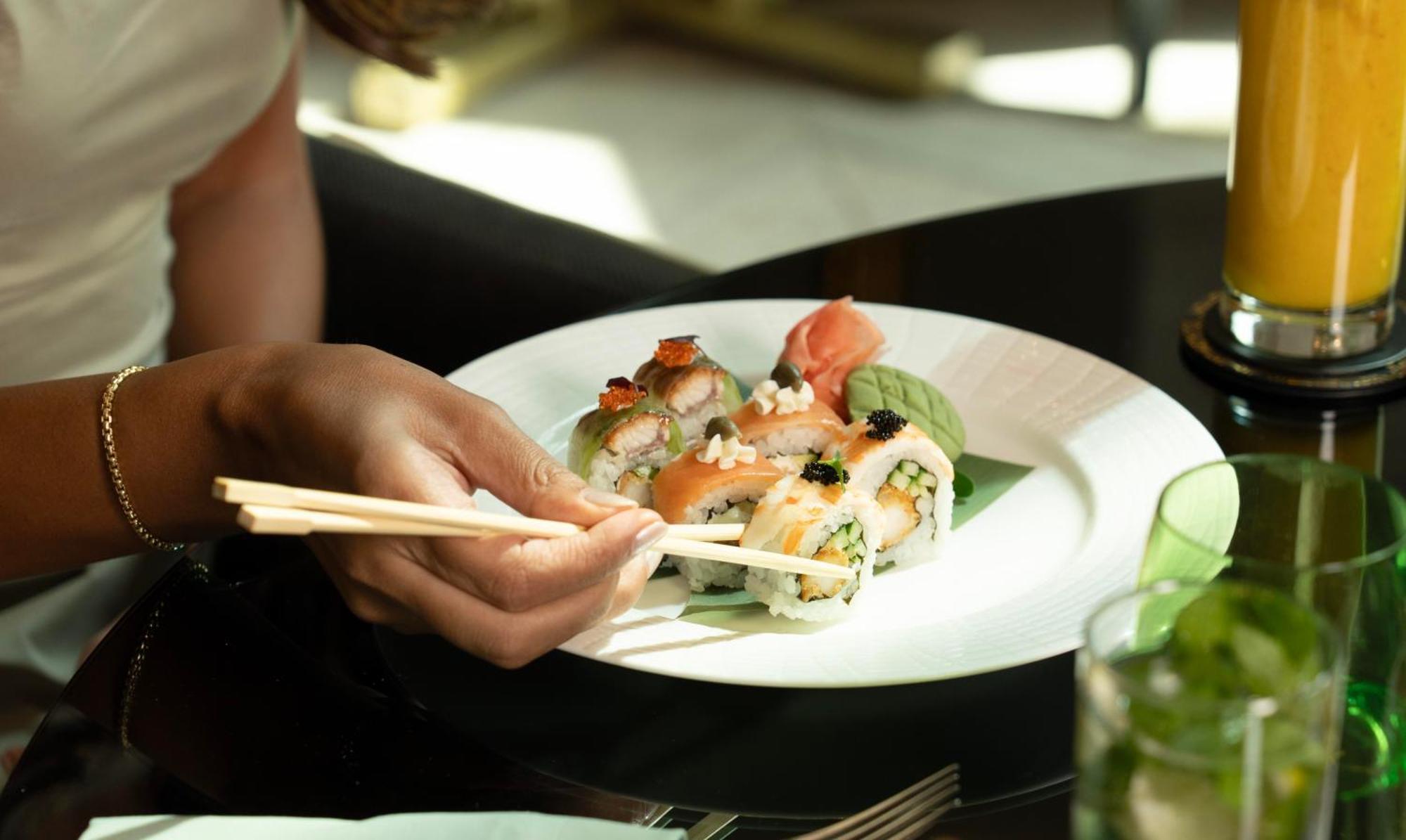 Fairmont Riad Exterior foto Sushi