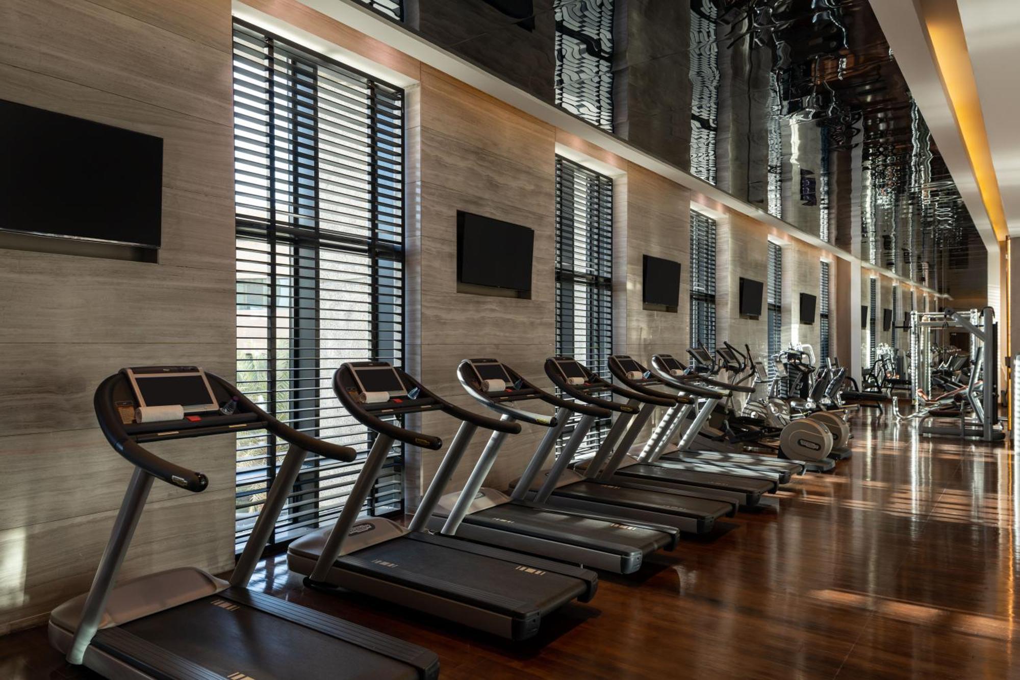 Fairmont Riad Exterior foto The gym at the hotel